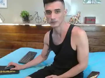 Chaturbate Best live sex cam show of felipefriendly