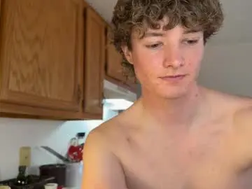 Chaturbate Live Sex Cam of gucciboi4