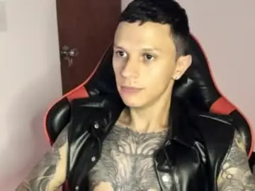 Chaturbate Live Porn of masterdave7