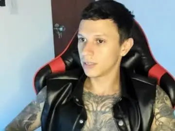 Chaturbate Free Porn Cam of masterdave7