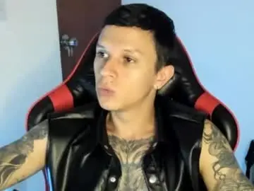 Chaturbate Sex Cam of masterdave7