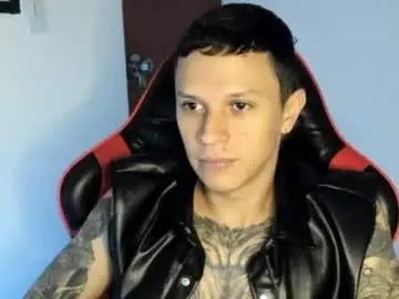 Chaturbate Live Sex Cam of masterdave7