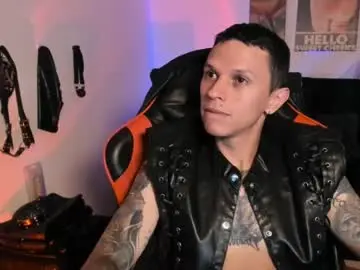 Chaturbate Nude Webcam of masterdave7