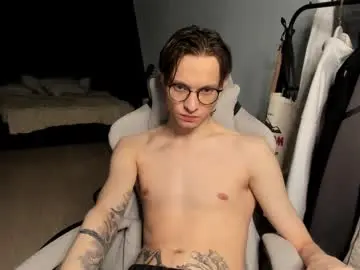 Chaturbate Live Sex of romeo_mercy