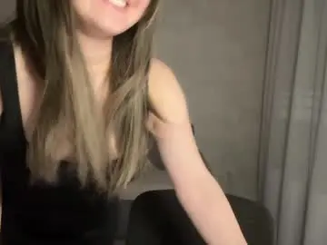 Chaturbate Adult Webcams of almostinnocent_