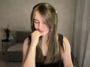 Chaturbate Watch Live Sex Cams of almostinnocent_