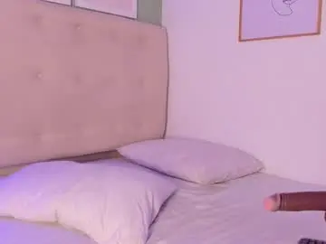 Chaturbate Live Sex Cam of antonella_barone