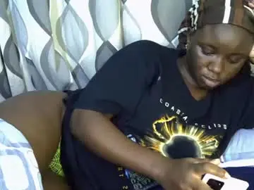 Chaturbate Live Sex Cam of cute_gee