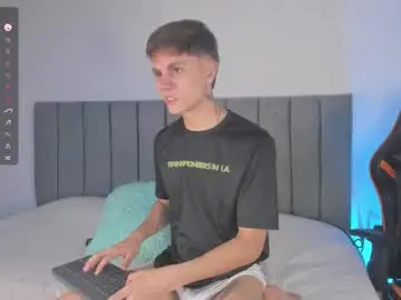 Chaturbate Sex Chat of dustinlevine