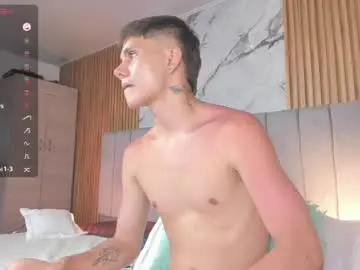 Chaturbate Nude Webcam of dustinlevine