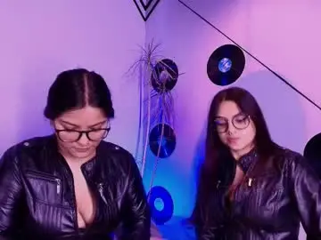 Chaturbate Watch Live Sex Cams of lilith_black_1