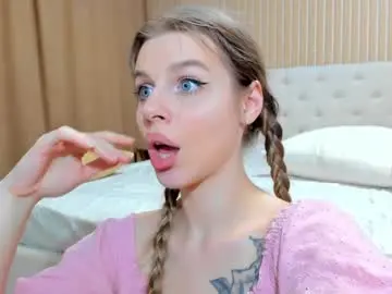 Chaturbate Private Sex Chat of mila_polly_and_forester