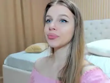 Chaturbate Live Porn of mila_polly_and_forester
