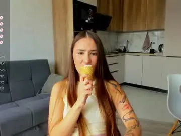 Chaturbate Adult Video Chat of straw_juice