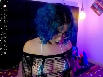Chaturbate Free Porn Cam of blue_pierot