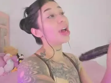Chaturbate Sex Chat of hilary_jones_22