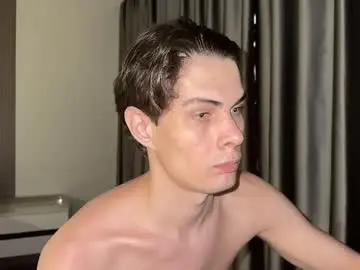 Chaturbate Best live sex cam show of louis_preston