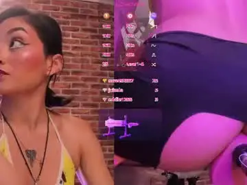 Chaturbate Nude Webcam of lunaixmoon_