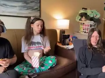 Chaturbate Live Porn of manicpixiedreamfrog