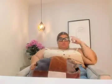 Chaturbate Best live sex cam show of miadolan