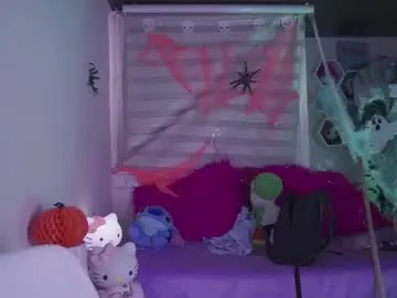 Chaturbate Free Porn Cam of chloe_moons_