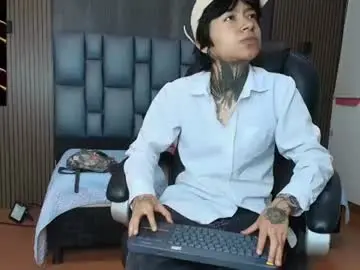 Chaturbate Watch Live Sex Cams of hottiesjuls