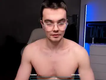 Chaturbate Live Sex Cam of jame_flow