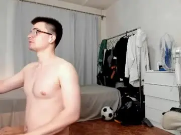 Chaturbate Live Sex Cam of jame_flow