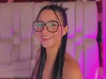 Chaturbate Nude Webcam of milawink
