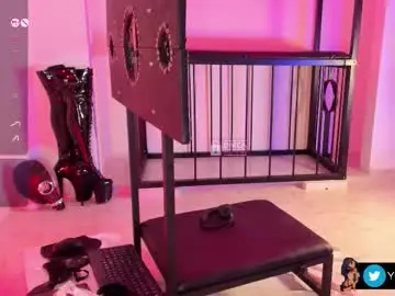 Chaturbate Watch Live Sex Cams of yourgirlia_