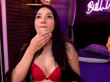Chaturbate Sex Cam of bull_vixen2001