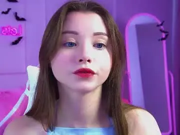 Chaturbate Live Sex Cam of keiraace