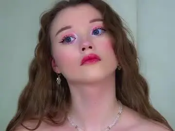 Chaturbate Live Sex Cam of keiraace