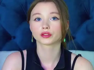 Chaturbate Free Porn Cam of keiraace