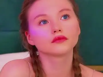 Chaturbate Free Live Porn of keiraace