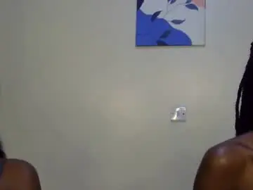 Chaturbate Live Sex Cam of pearl_velvet