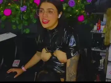 Chaturbate Free Porn Cam of sweett_mollyy