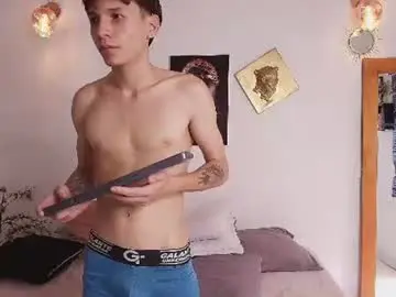 Chaturbate Live Sex Cam of tebanmotato