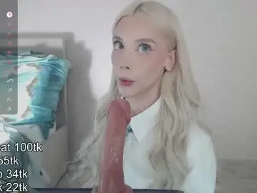 Chaturbate Adult Video Chat of vickyfuckingdoll