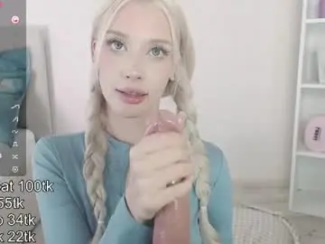 Chaturbate Live Sex Cam of vickyfuckingdoll