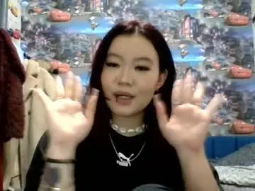 Chaturbate Free Porn Cam of kiradrip