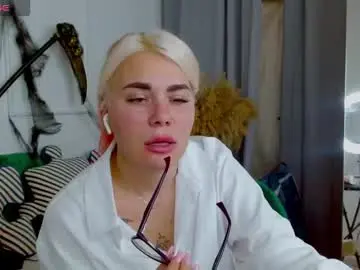 Chaturbate Best live sex cam show of naughty_kittyy1