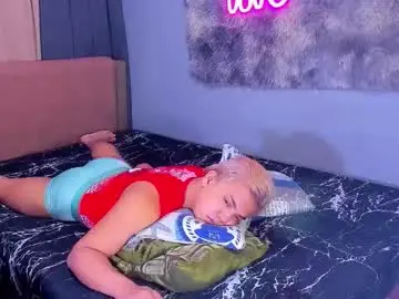 Chaturbate Sex Chat of yourasian_bradley