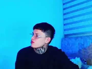 Chaturbate Free Porn Cam of _justinmoon2