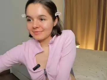 Chaturbate Watch Live Sex Cams of heyim_laura