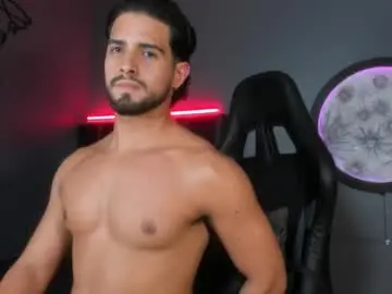 Chaturbate Watch Live Sex Cams of khriss_brown