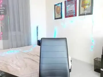 Chaturbate Best live sex cam show of lilyahot68