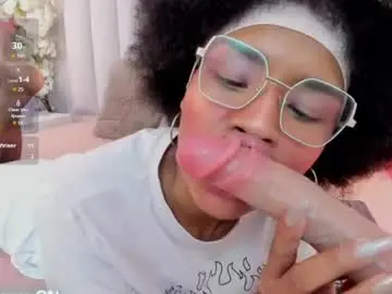 Chaturbate Best live sex cam show of megan_hart_