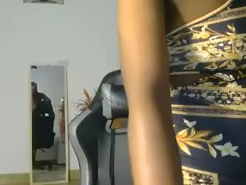 Chaturbate Free Porn Cam of skyy_brown