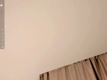 Chaturbate Watch Live Sex Cams of sweetyoops